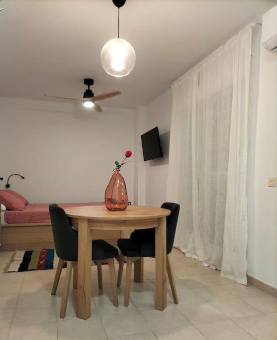 דירות Estudio 52 Malaga Centrico Parking Gratuito מראה חיצוני תמונה